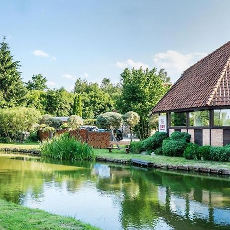 Motel Hotelik オルシュティン エクステリア 写真