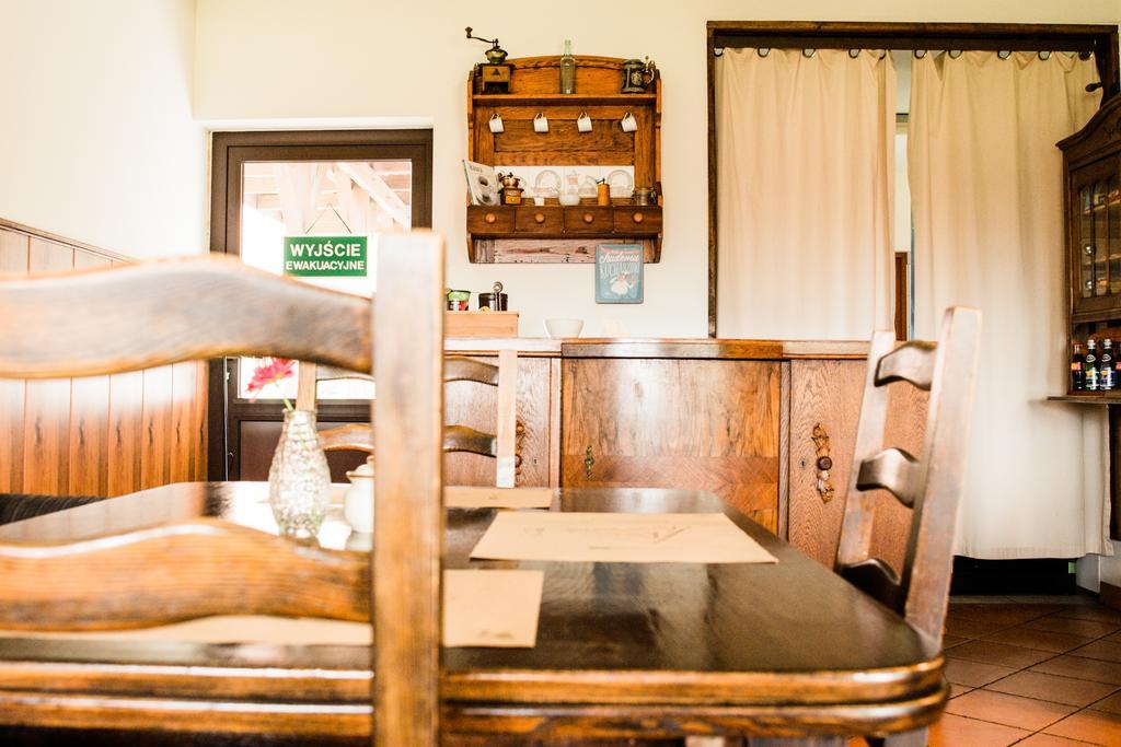 Motel Hotelik オルシュティン エクステリア 写真